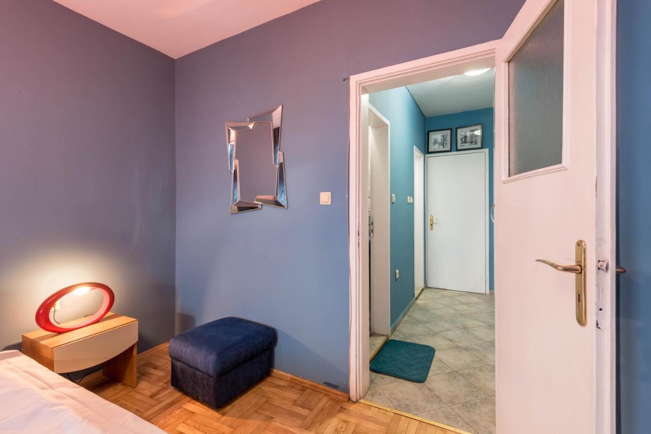 Private Studio In The Centre Varna Bagian luar foto
