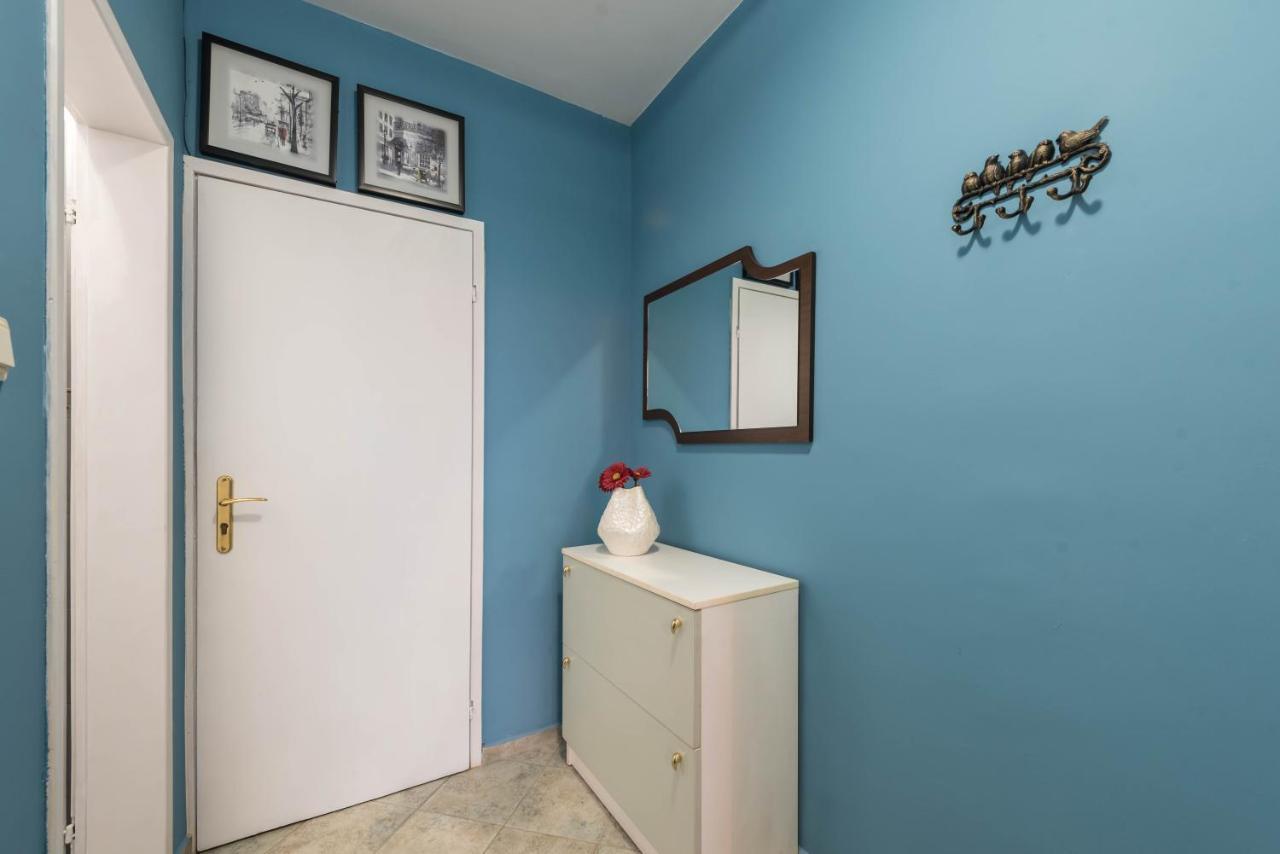 Private Studio In The Centre Varna Bagian luar foto